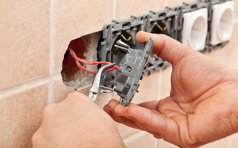 recherche travail électricien bâtiment Paris 7